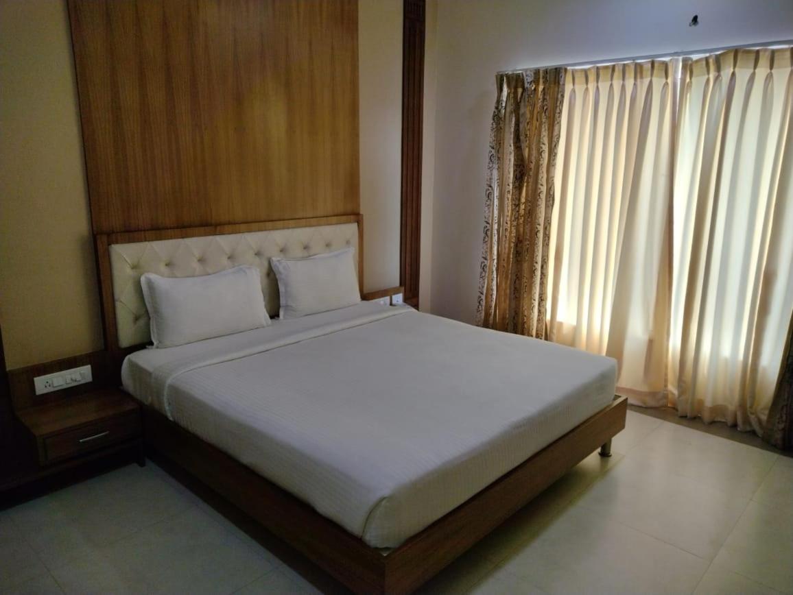 Atlanta Park Chennai Hotel Tambaram Ngoại thất bức ảnh